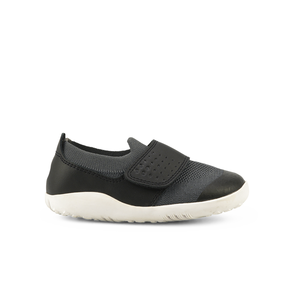 Bobux I-Walk Dimension III Black + Charcoal