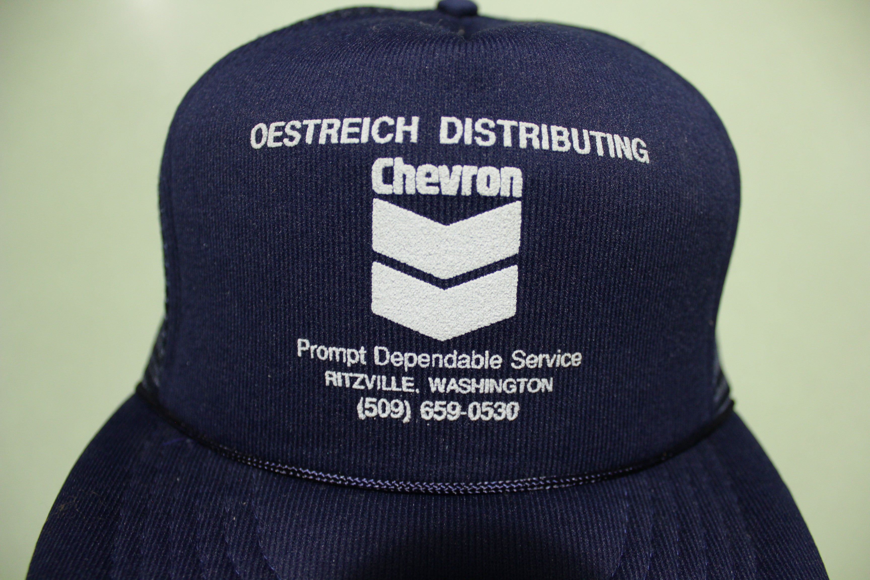 Chevron Oestreich Distribution Ritzville  Vintage 80's Adjustable Snapback Trucker Hat