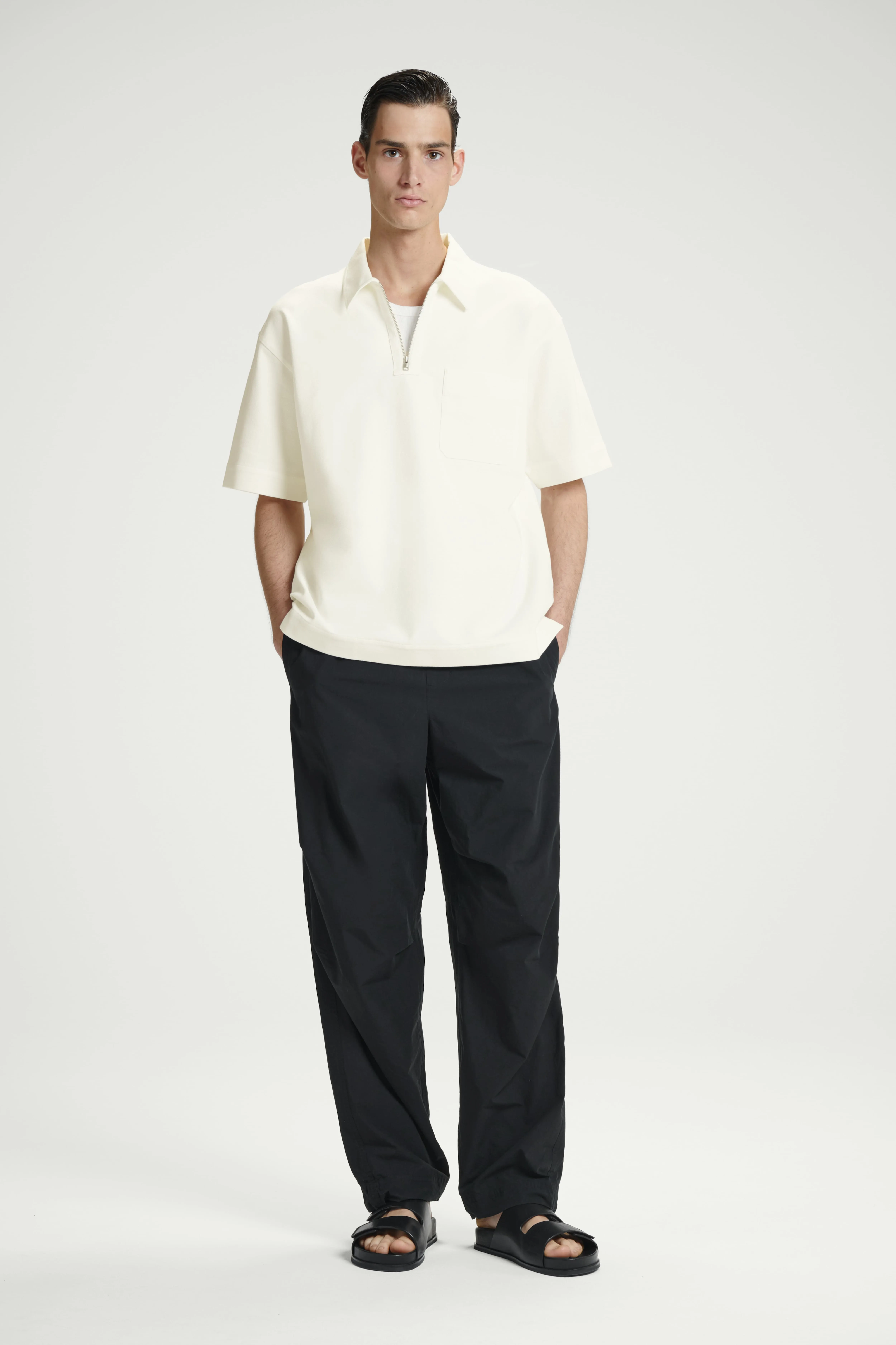 COTTON-TWILL HALF-ZIP POLO SHIRT - Short sleeve - Regular length - OFF-WHITE - Men | H&M GB