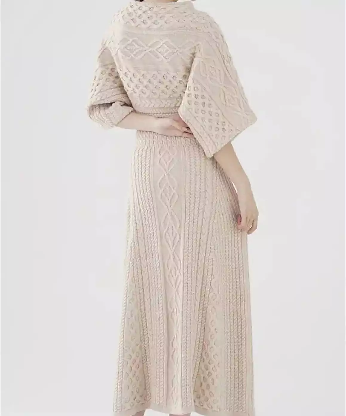 Ethnic Pattern Half Sleeve Knitted Dress