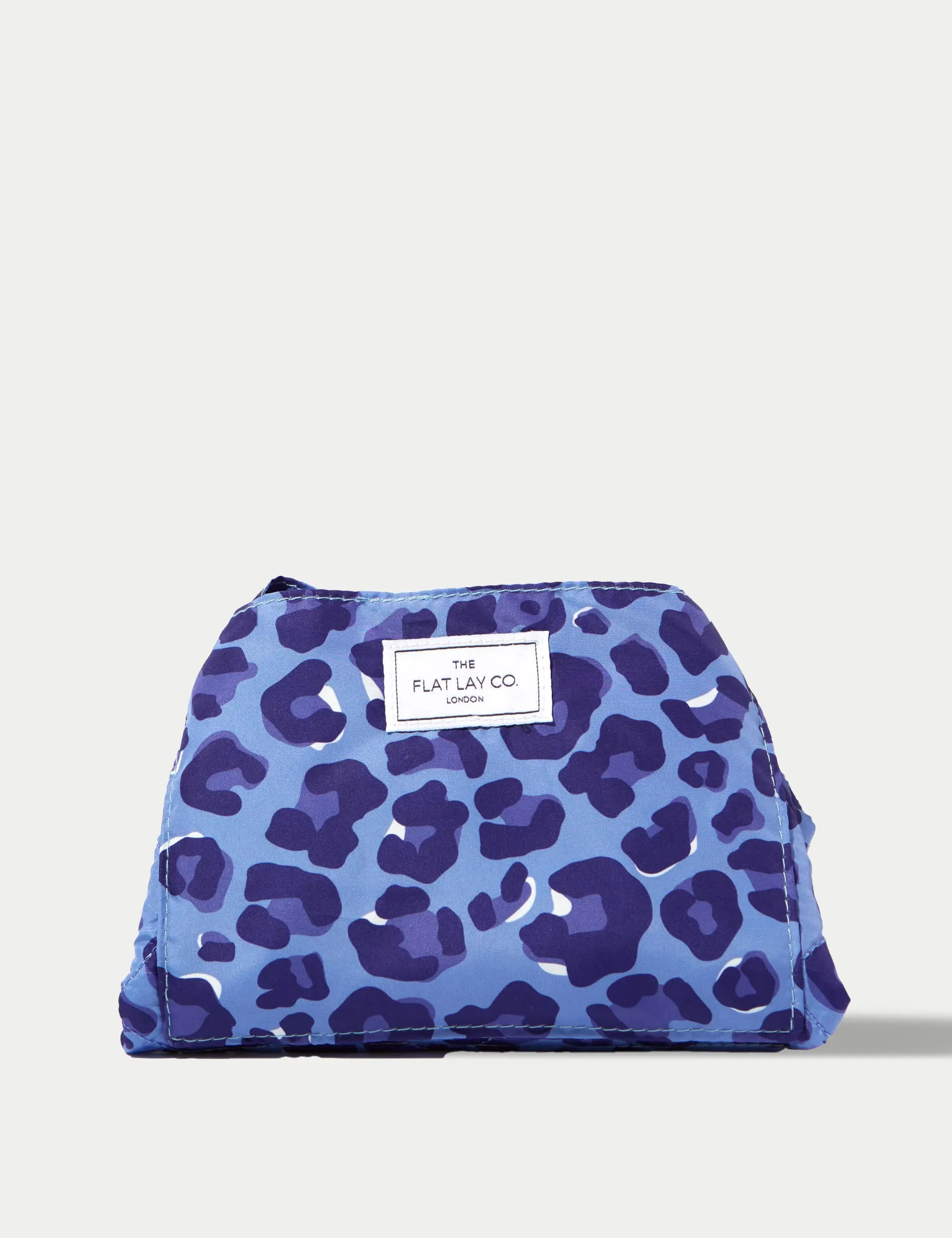 Flat Lay Co Women's Blue Leopard Full Size Flat Lay Makeup Bag