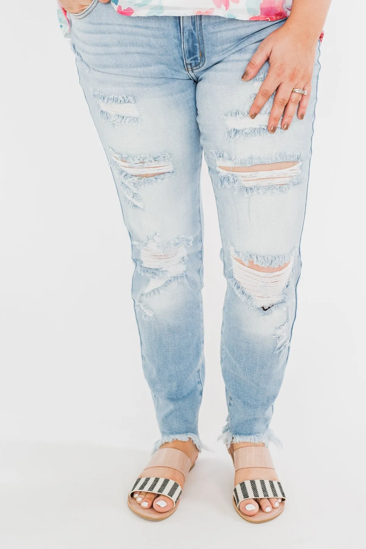 KanCan Distressed Skinny Jeans- Georgia Wash