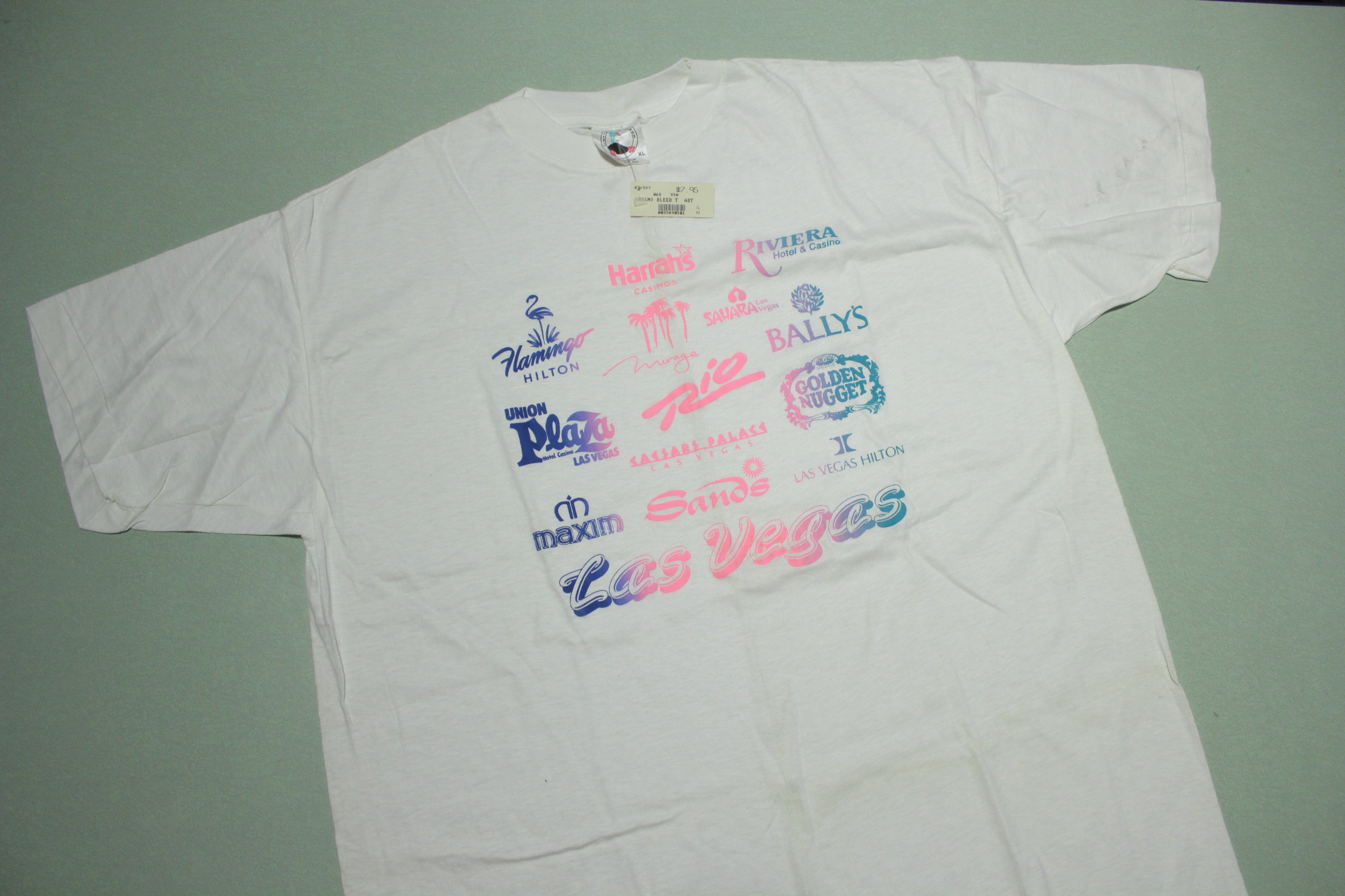 Las Vegas Harrahs Golden Nugget Sands Flamingo Vintage 80's Casino Hotels T-Shirt