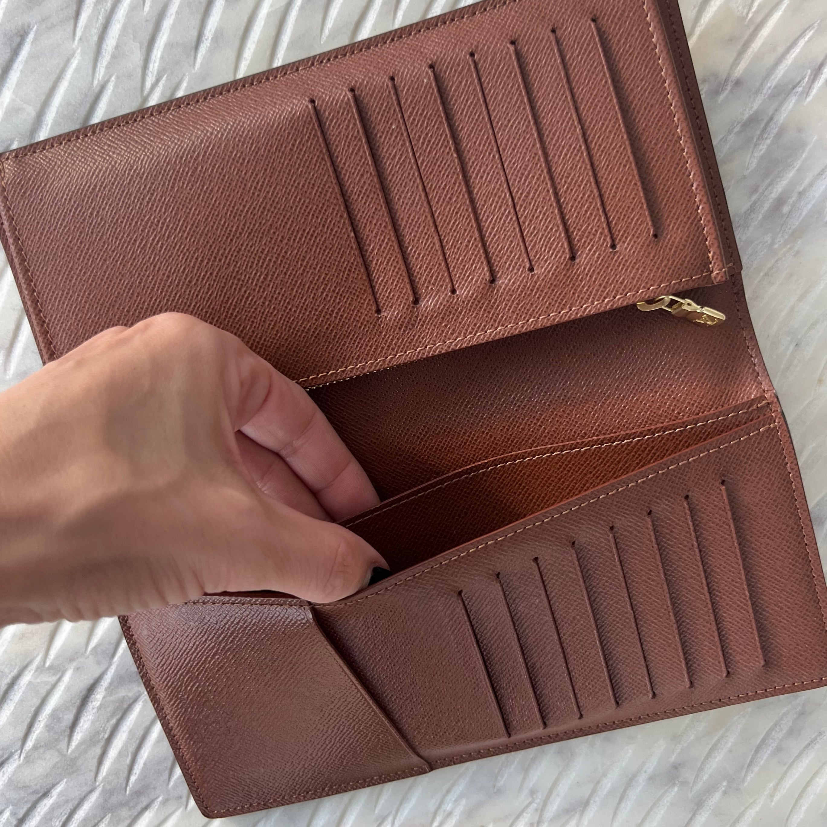 Louis Vuitton Brazza Wallet