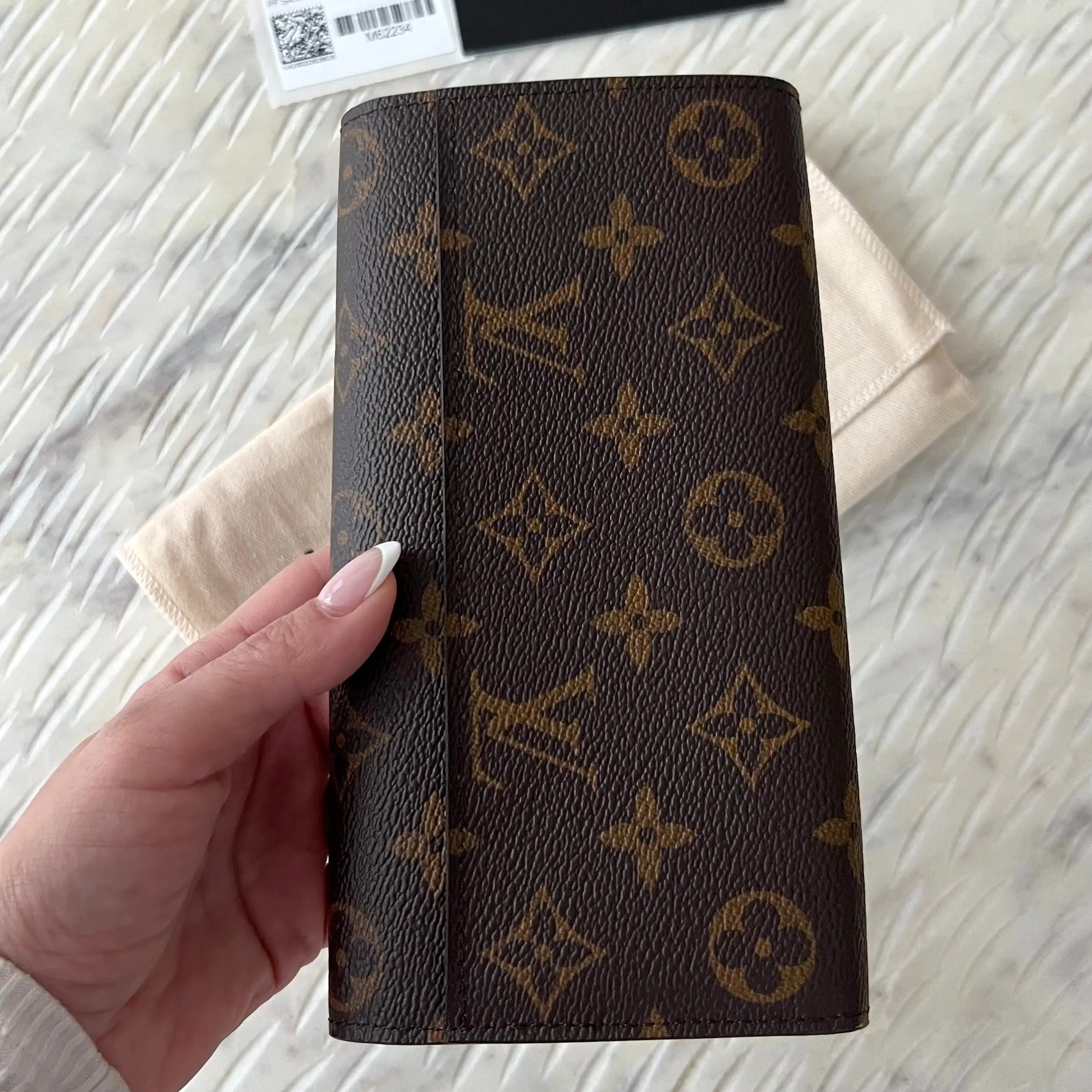 Louis Vuitton Sarah Wallet