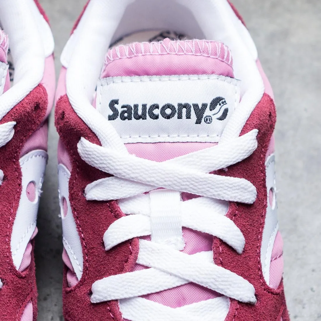 Saucony Women DXN Trainer Vintage (burgundy)