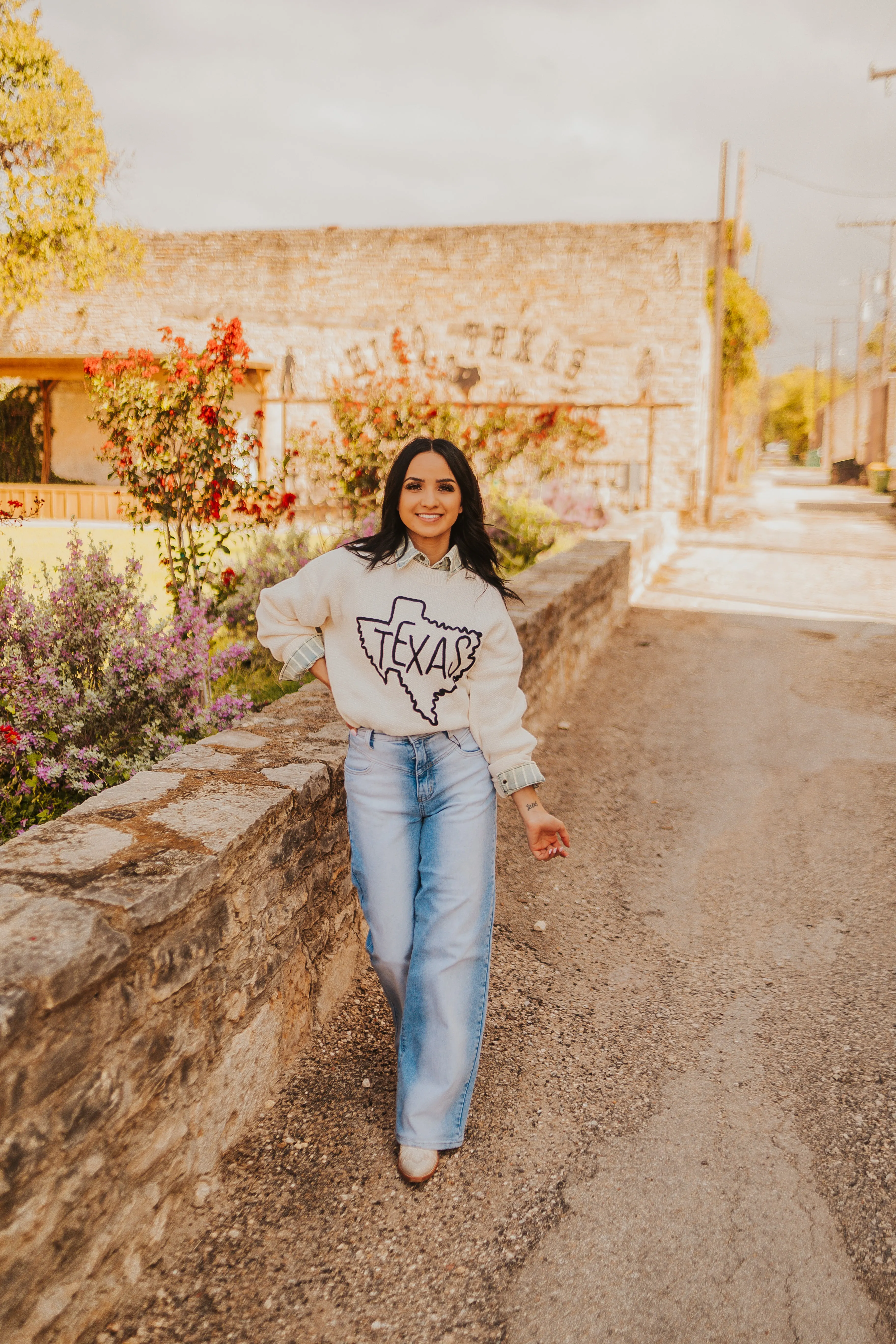 The Texas Outline Sweater