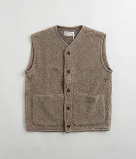 Universal Works Lancaster Gilet - Stone