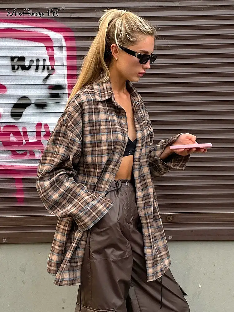 Vintage Plaid Shirts Women Loose Gingham Female Blouse Spring 2024 Button Top Shacket Oversized Long Shirts Ladies