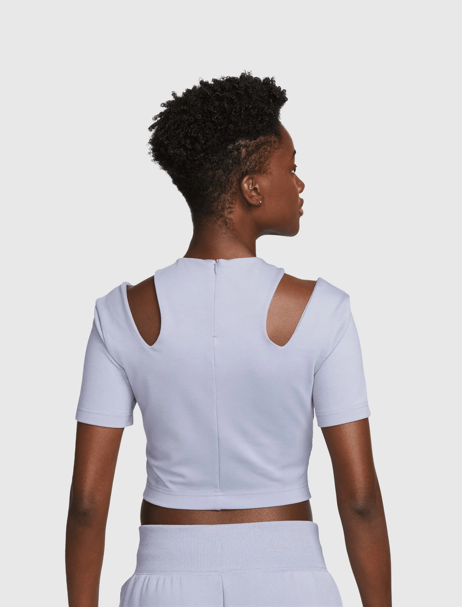 WOMEN'S ESSENTIAL CUT OUT TOP